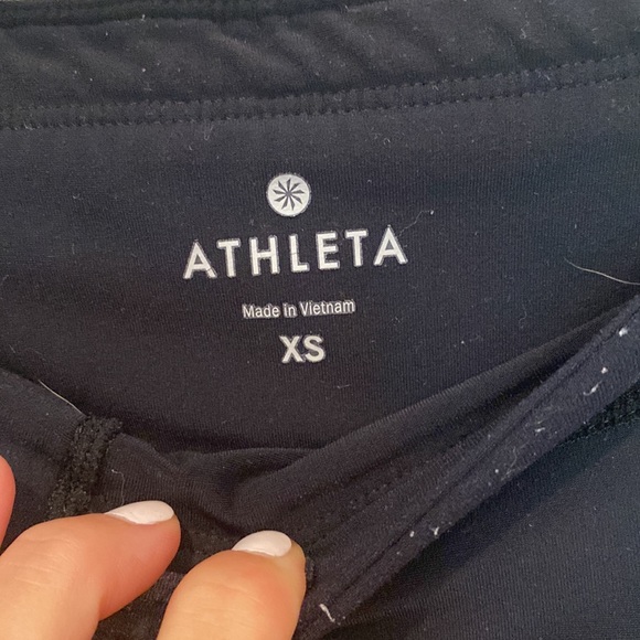 Athleta cold weather running tight.  Size XS. Black - Picture 4 of 5